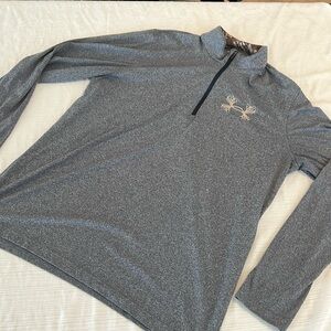 Under Armour quarter zip shirt camo‎ trim